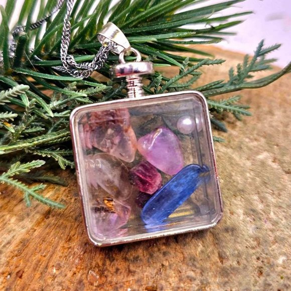 Nature Super Seven Mixed Floating Crystals Square Pendant Necklace - Picture 7 of 10